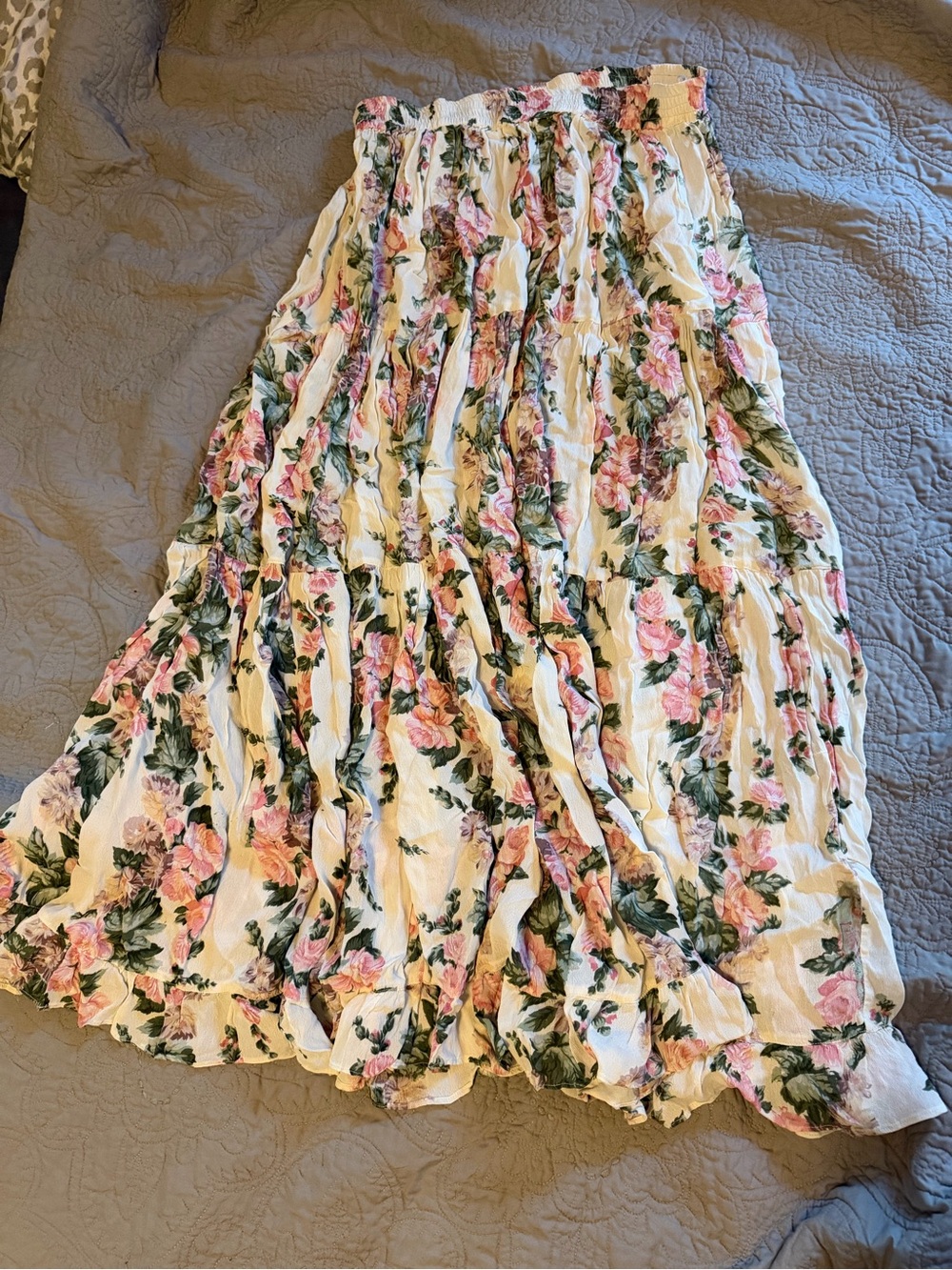 Vintage early 90s nostalgia Floral Tiered Maxi Skirt - witchy cottagecore fem